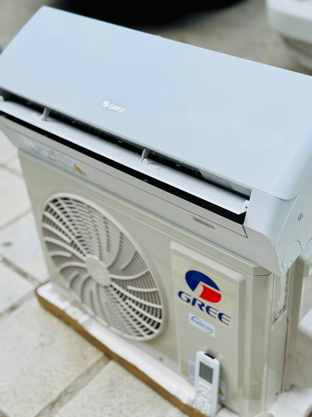 کولرگازی 9000 گری اینورتر GWH09AGA-K6DNAIC