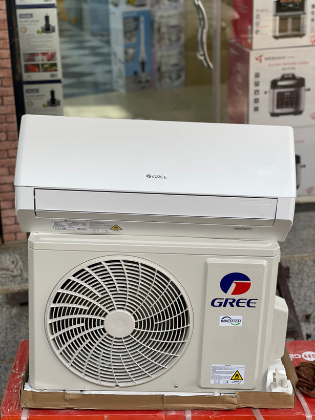 کولرگازی 9000 گری اینورتر GWH09AGA-K6DNAIC