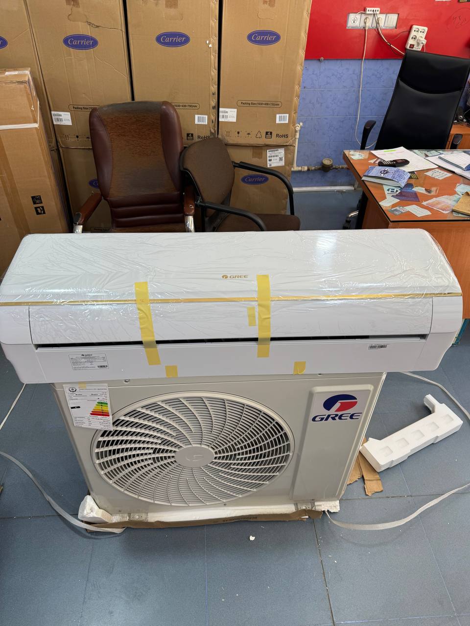 کولرگازی گری ۳۰۰۰۰ سردوگرم GWH30AGEXH-K3NTA1A/0 - T3