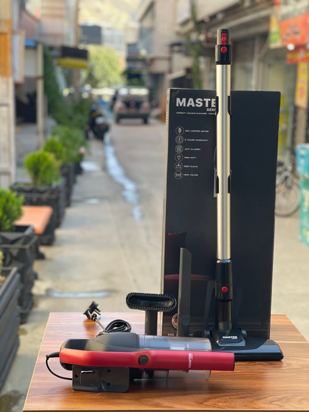 جاروبرقی عصایی مستر MASTER MG-2026VC